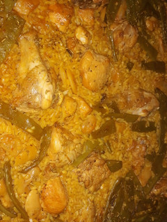 Una foto de Paella Valenciana