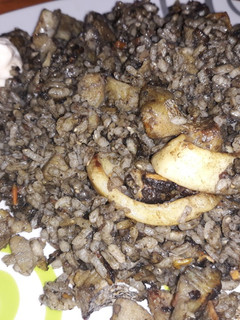 Una foto de Arroz Negro