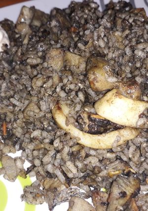 Una foto de Arroz Negro
