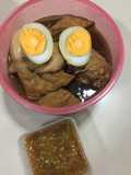 “พะโล้น่องไก่”