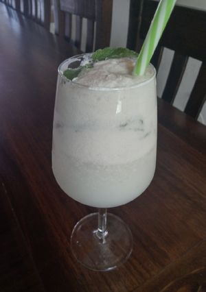 Una foto de Mojito de coco