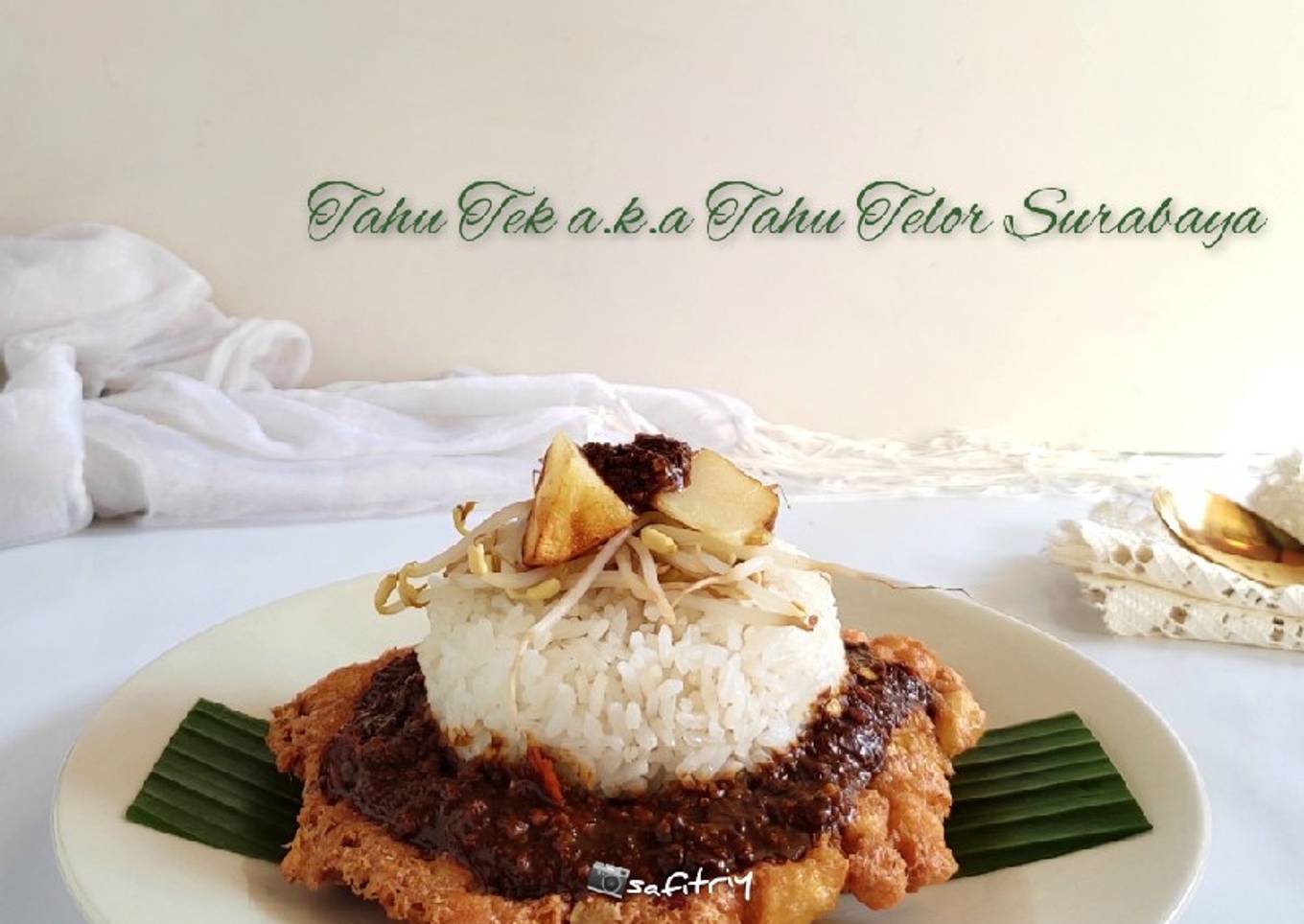 Tahu tek / tahu telor surabaya
