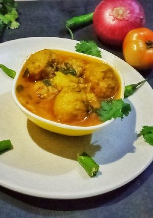 मूंग दाल वड़ी की सब्जी (Moong dal vadi ki sabzi recipe in hindi) रेसिपी मुख्य फोटो