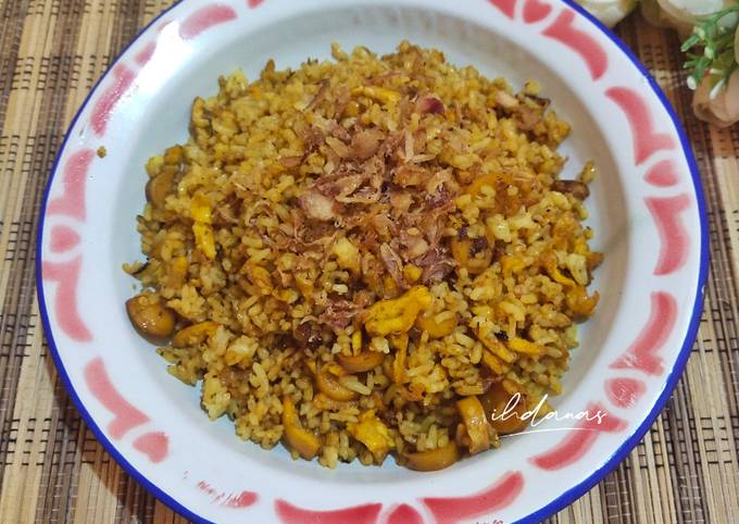 Resep Nasi Goreng Kunyit Rasa Rempah Oleh Ihdanas Cookpad