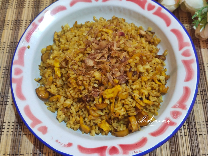 Cara Gampang Membuat Nasi Goreng Kunyit (rasa rempah), Lezat