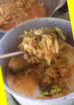 Foto resep Sambal Goreng Udang & Sayur Manisa Kuah Santan