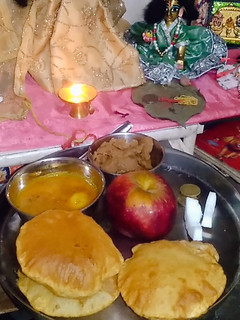 माता रानी का भोग प्रसाद(mata rani ka bhog recipe in hindi) रेसिपी मुख्य फोटो