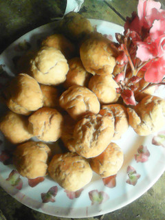 A picture of Breakfast Buns.