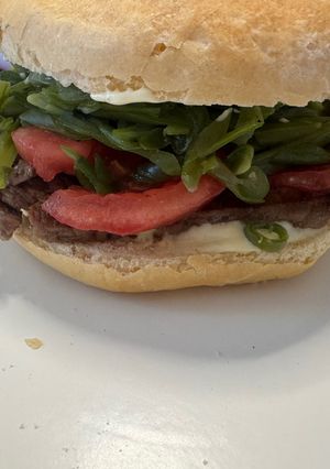 Una foto de Sándwich Chacarero estilo Ally