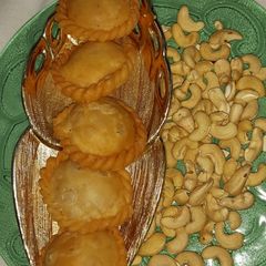 A picture of Chandrakala.