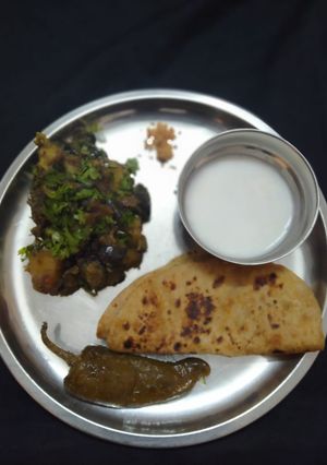 जीरे वाले बैंगन आलू (Jeere wale baingan aloo recipe in hindi) रेसिपी मुख्य फोटो