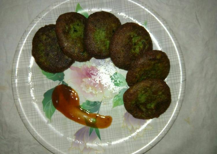 Simple Way to Prepare Any-night-of-the-week Haryali cheese kabab