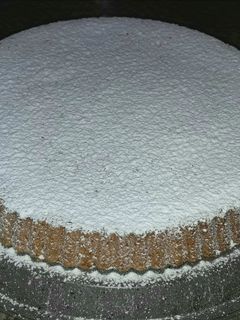 Una foto de Tarta de ricota con dulce de leche 🥧
