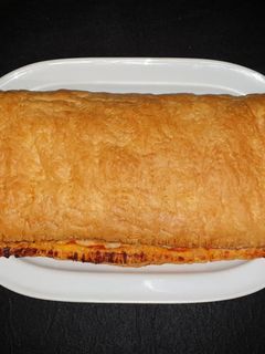 Una foto de 🗣✅Coca de jamón york y queso🧀