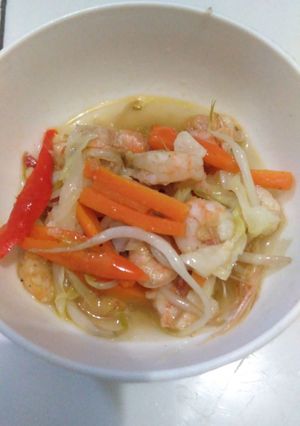 Foto resep Tumis udang campur tauge dan wortel