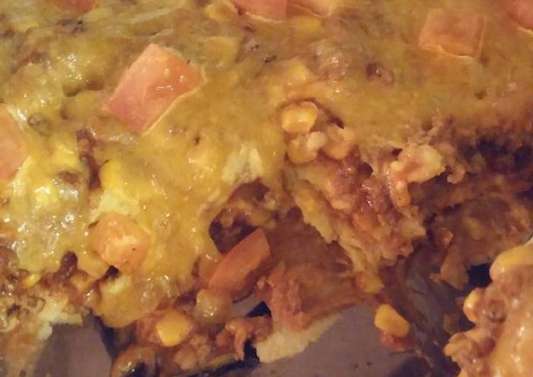 Easiest Way to Prepare Enchilada Casserole in 26 Minutes for Beginners