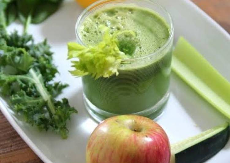 Step-by-Step Guide to Prepare Favorite Apple, kale, cucumber and lemon smoothie