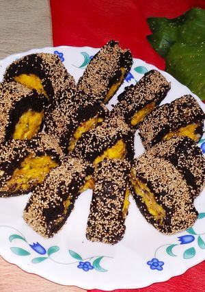 A picture of Oreo biscuits Roll.