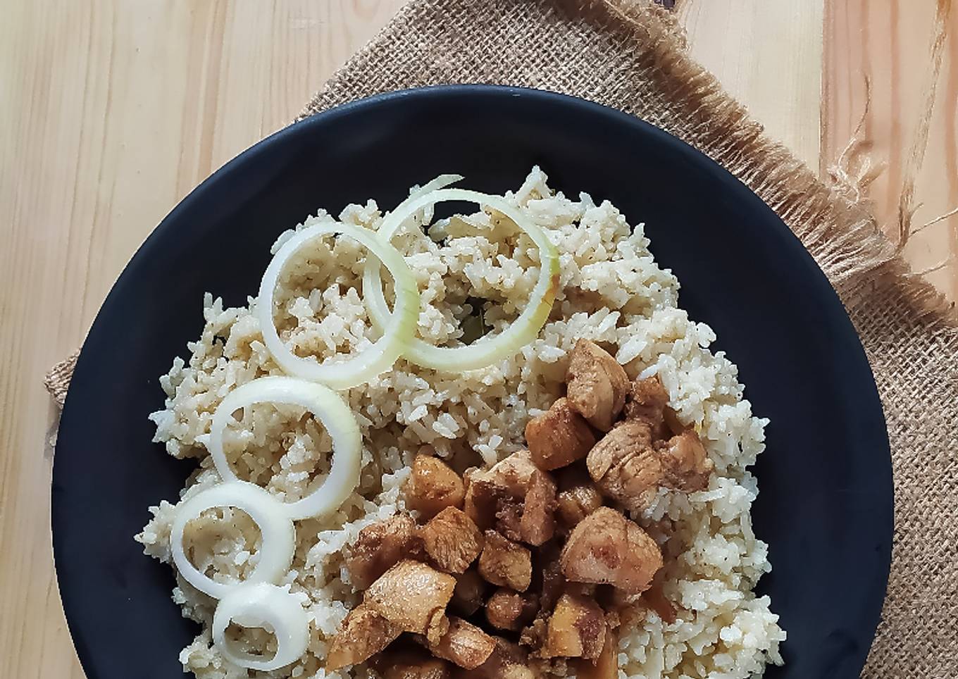 Nasi Kebuli Ayam Praktis (sisa nasi kemarin)
