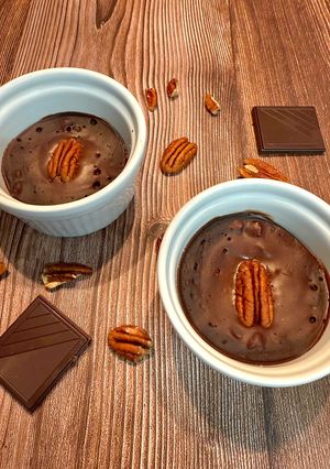 Foto principal de Mini founde rápida de chocolate, nueces y canela