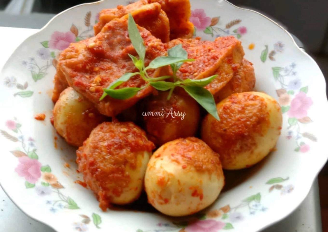 Telur & Tahu Balado