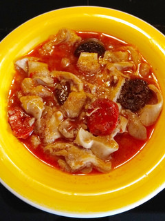 Una foto de Callos de ternera con rabo de cerdo, chorizo y morcilla