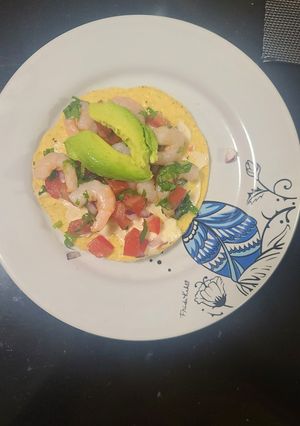 A picture of Shrimp Tostadas.
