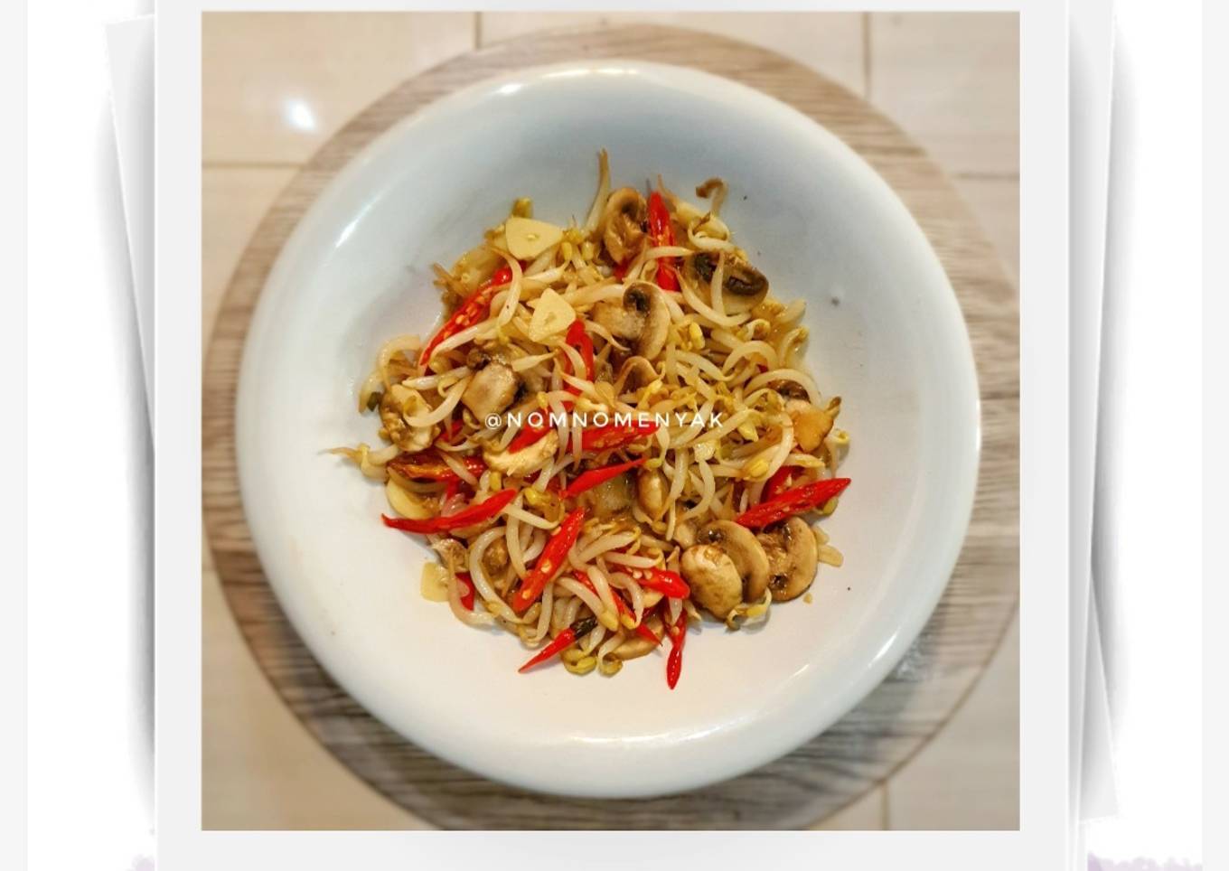 Toge Goreng Jamur Kancing