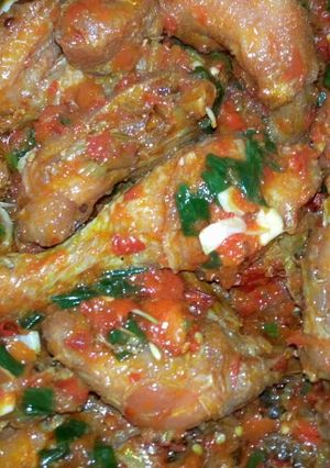 A picture of Peppered chicken.