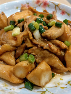 醬燒雞腿杏鮑菇 的食譜成品照片