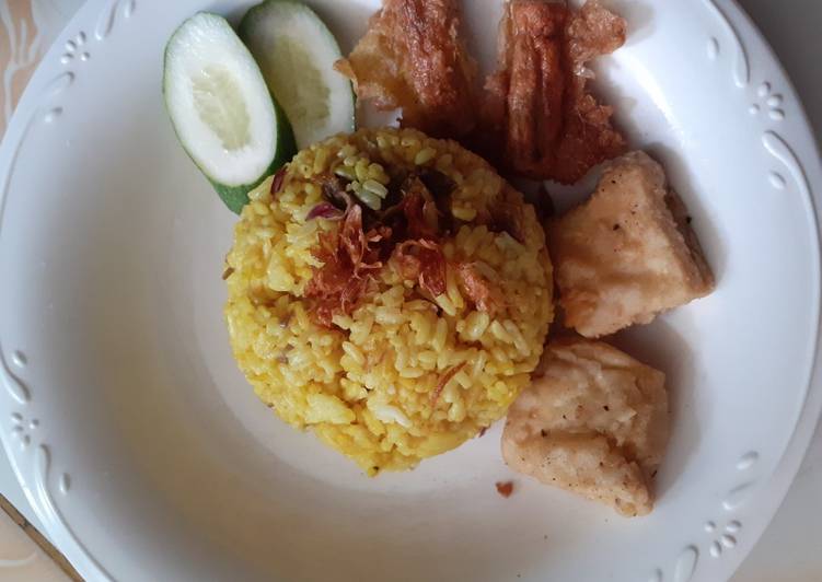 Resep Nasi goreng kuning suka suka Anti Gagal