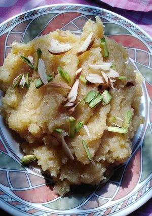A picture of Suji ka halwa.