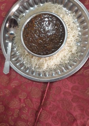 A picture of Masoor dal chawal.