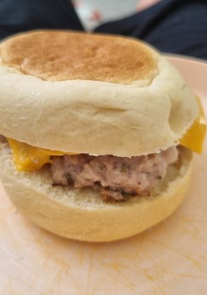 A picture of McDonald's McMuffin.