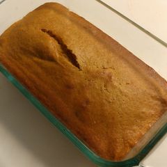 A picture of Pumpkin cake.