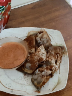A picture of Fish with sauce.