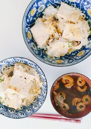 Une photo de Recette Japonaise : Tofu-don végétarienne à la façon Oyakodon