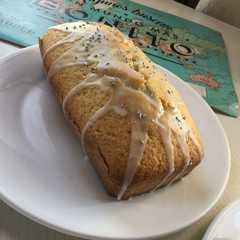 Una foto de 🍋Budín de limón 🍋