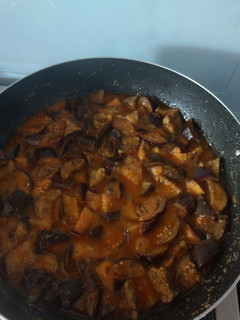A picture of Spicy egg plant stew.