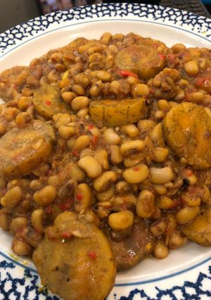 A picture of Beans, ripe plantain porridge.