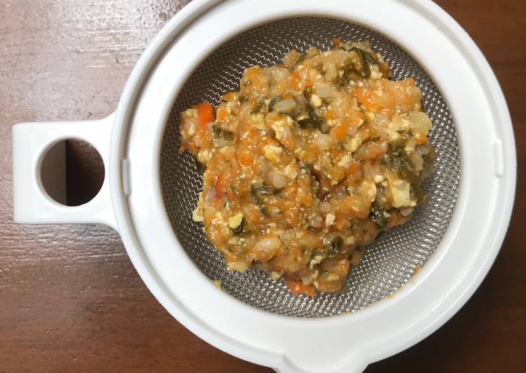 Rahasia Memasak MPASI 7 Bulan
Nasi Tim
[ Ceker Ayam, Tahu, Bayam, Tomat, &amp; Wortel ] yang Renyah