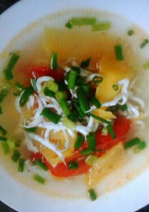 Hình của món Thơm cà nấu canh cá mờm.