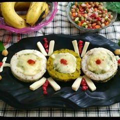 A picture of Dhokla Cheese Disc.