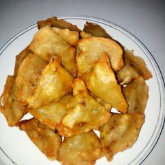 A picture of Samosas.