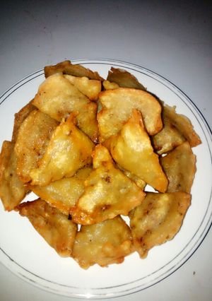 A picture of Samosas.