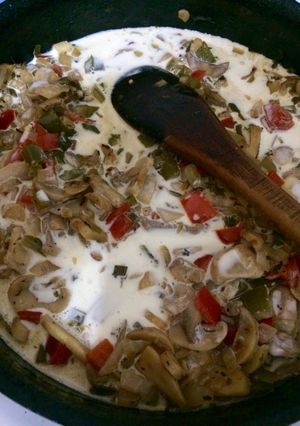 Una foto de Salsa champiñones a la crema