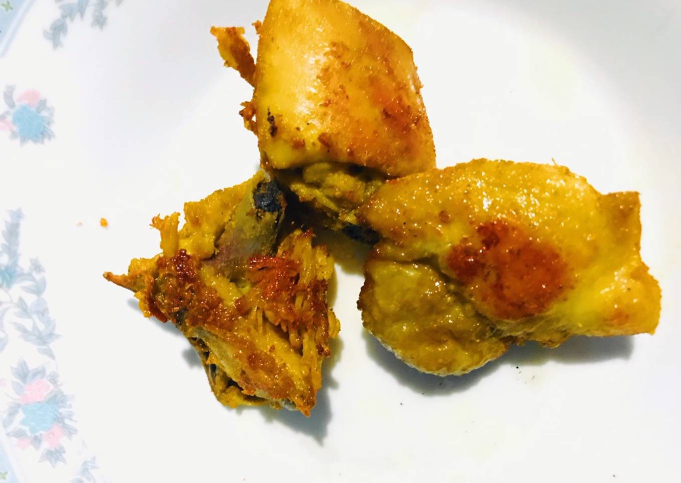 Ayam goreng lengkuas