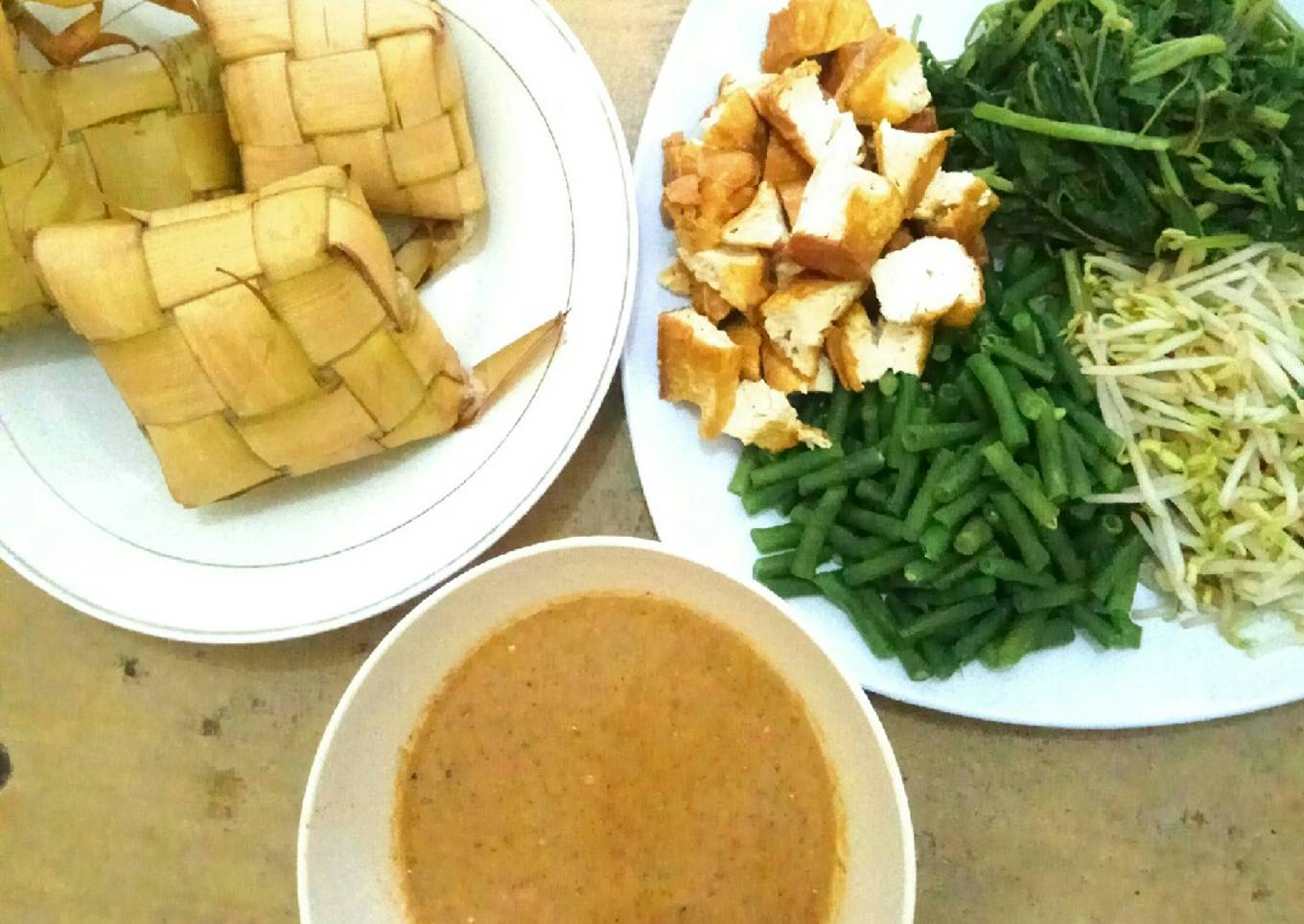 Ketupat pecal