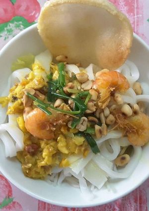 Hình của món Mì quảng cá lóc.