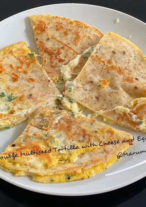 A picture of Double Multiseed Tortilla with Cheese and Eggs.